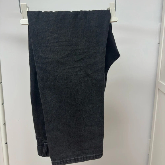 Claudia Mom jeans black denim size 31 - Dynamite - Picture 3 of 5